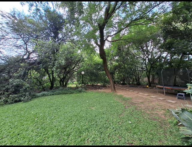 1,526M² VACANT LAND FOR SALE IN BRYANSTON EAST